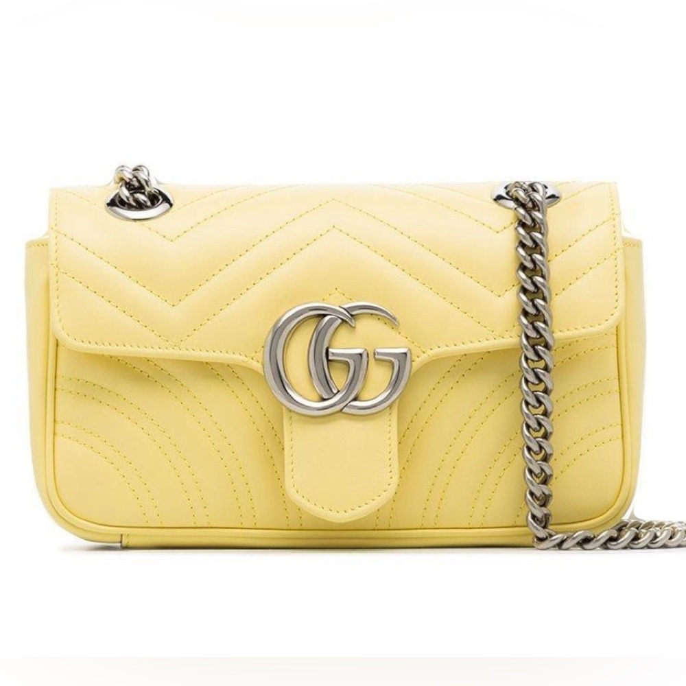 * NEW* aurhentic GUCCI Women's Yellow Small GG Marmont Leather Shoulder Bag